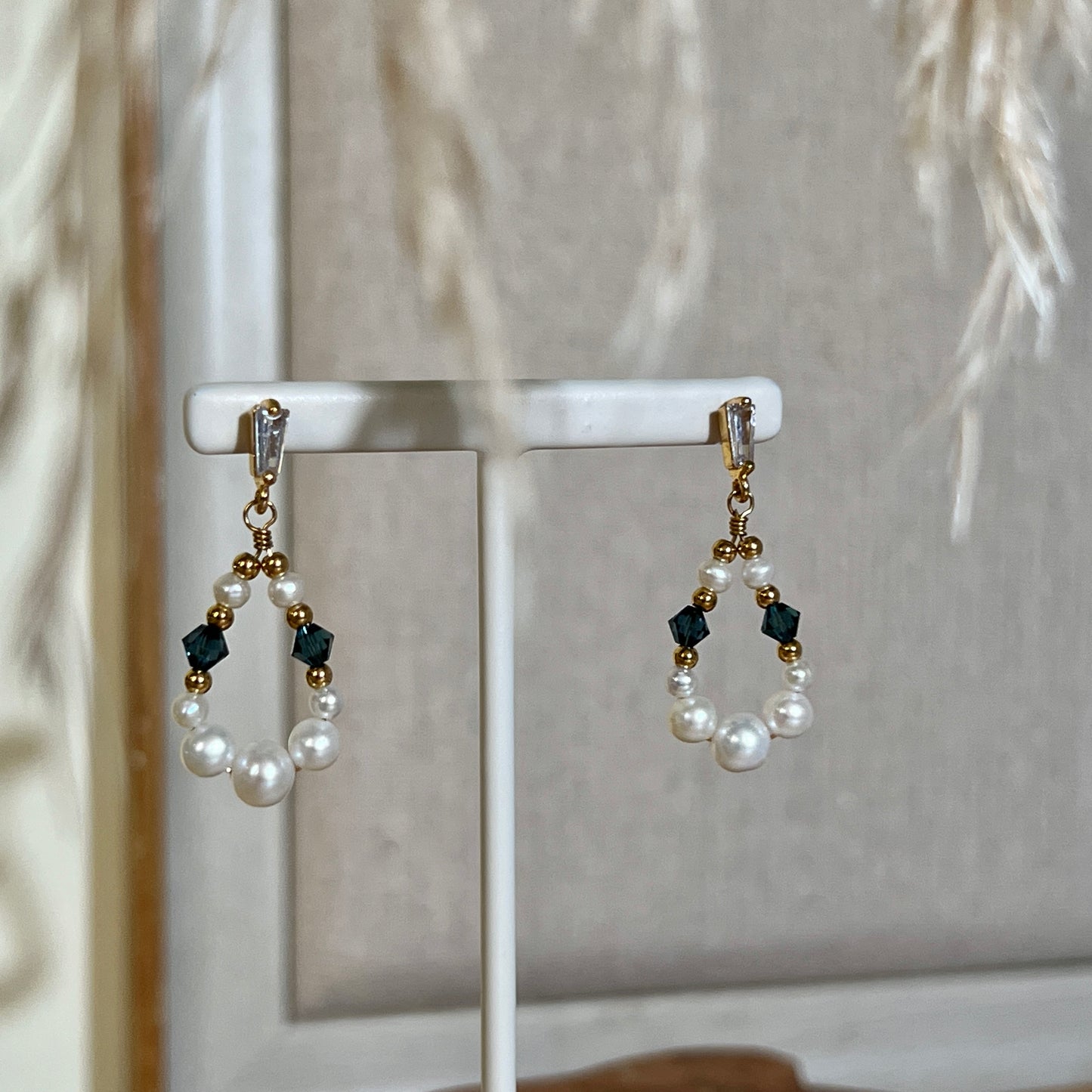 OW_ Elara Earrings